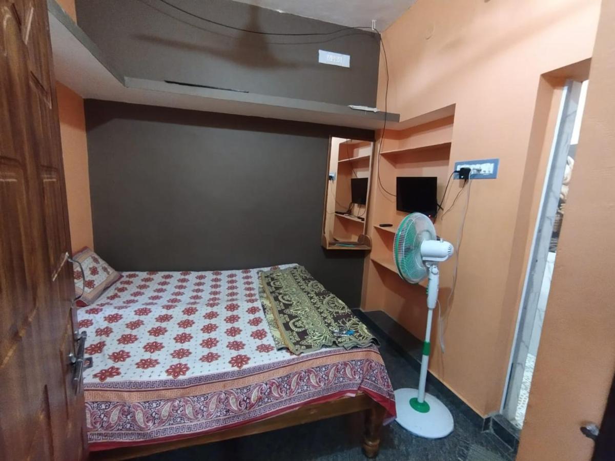 Rks Homestay Hampi Eksteriør bilde