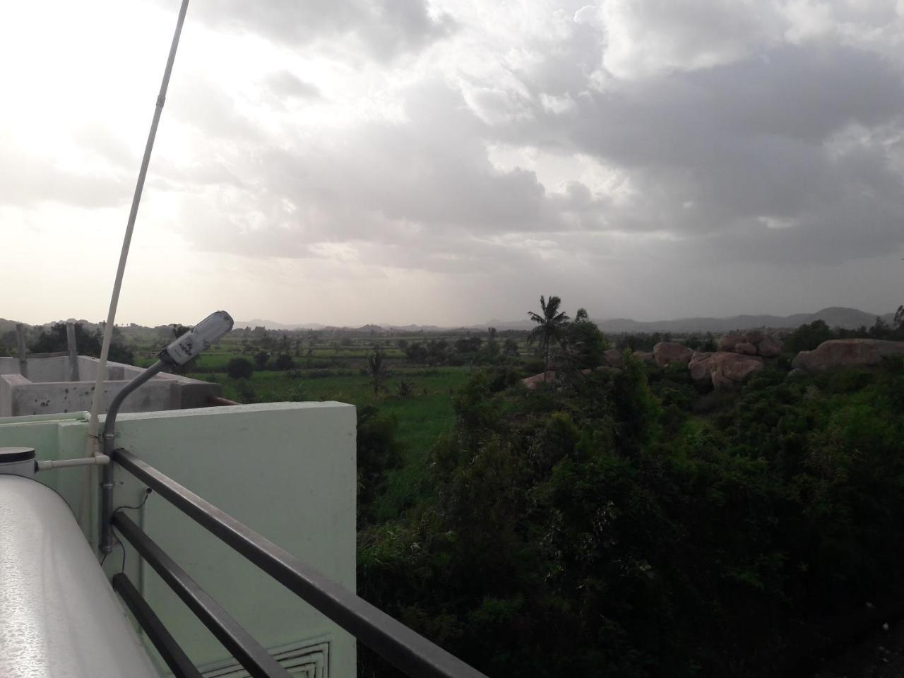 Rks Homestay Hampi Eksteriør bilde